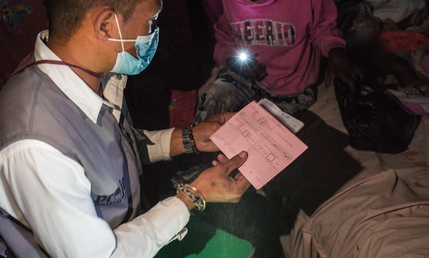 Image d'une visite à domicile dans le cadre du projet RAITRA.