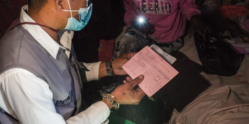 Image d'une visite à domicile dans le cadre du projet RAITRA.