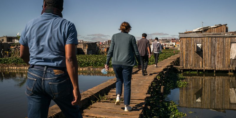 Visite à domicile chez Miary atteinte de tuberculose